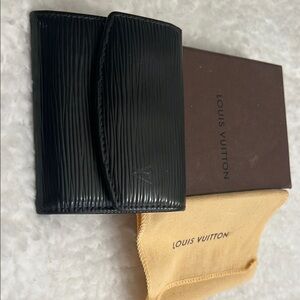Louis Vuitton Epi Black Wallet/Card Holder Textured Leather-Authentic